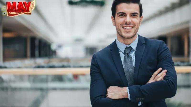 Mayclub: Thành công rực rỡ từ sự tâm huyết của Tác giả Mayclub